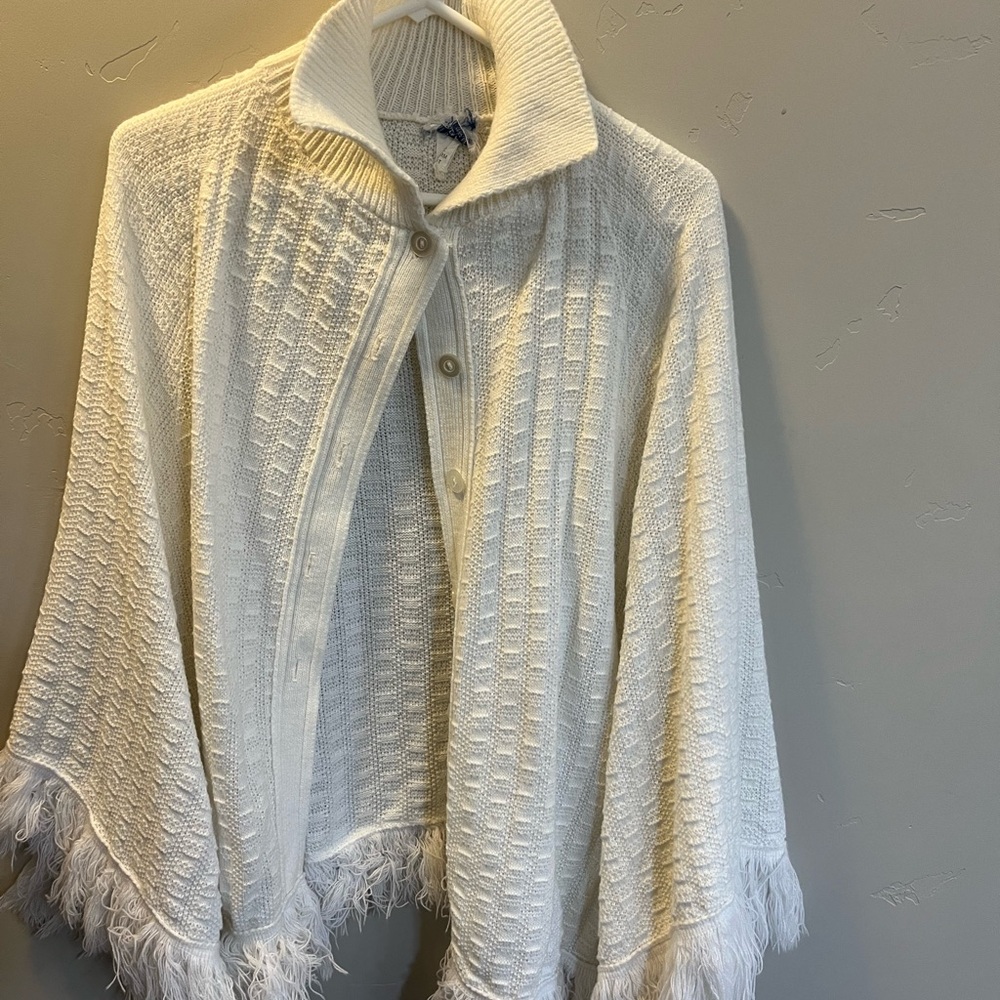 Vintage Turbo Elegant White Sweater Puncho women large